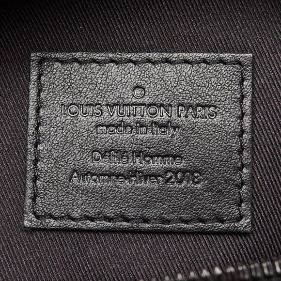 Louis Vuitton Monogram Glaze Canvas Messenger PM Bag - Picture 9 of 12